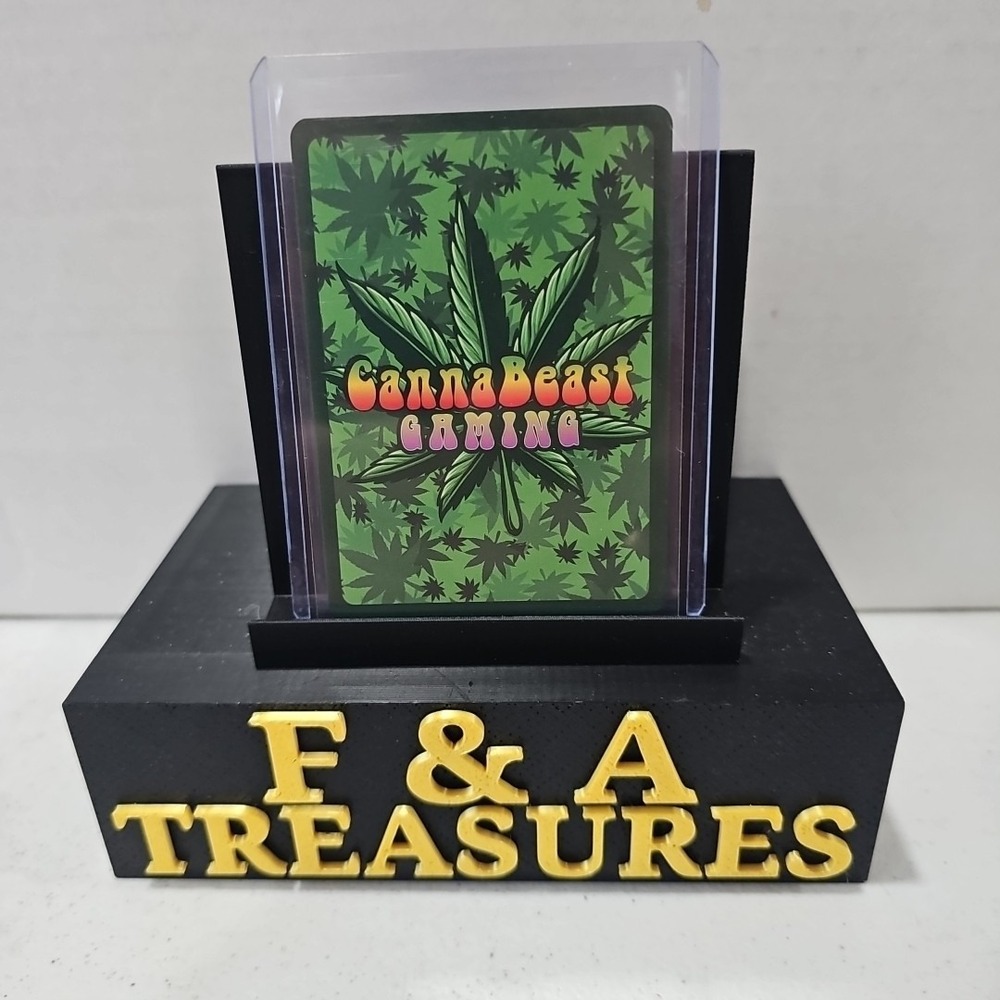 CannaBeast Outer Space Holo 15/20 Stamped 186/200 4:20 Mini Set TCG - Picture 3 of 3